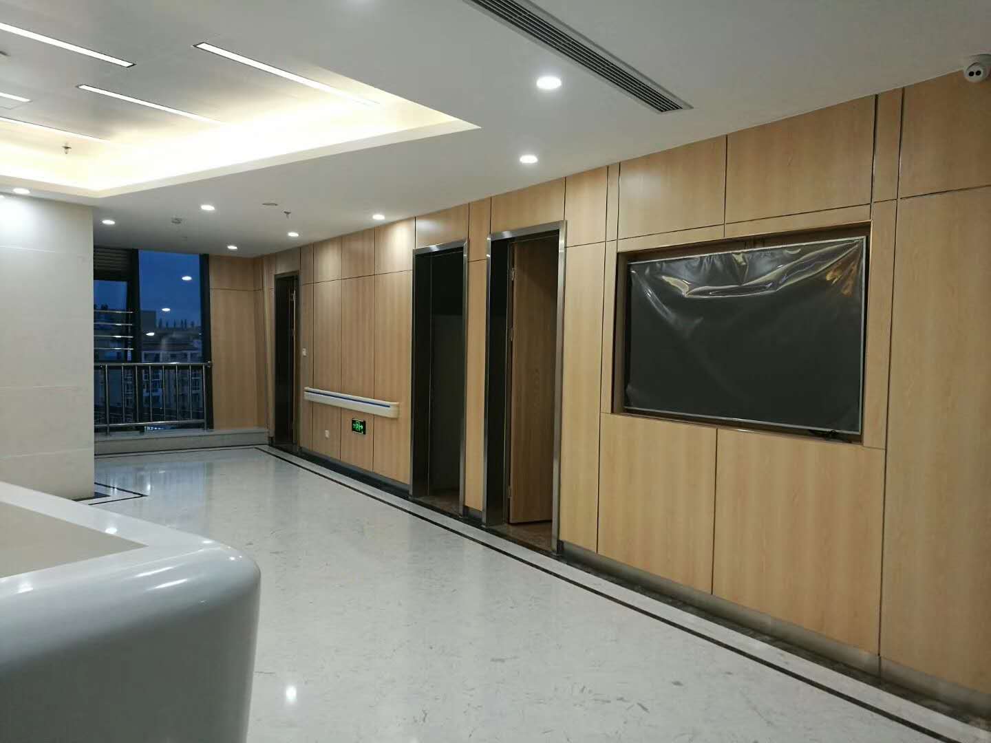 HPL по сравнению с другими облицовочными материалами