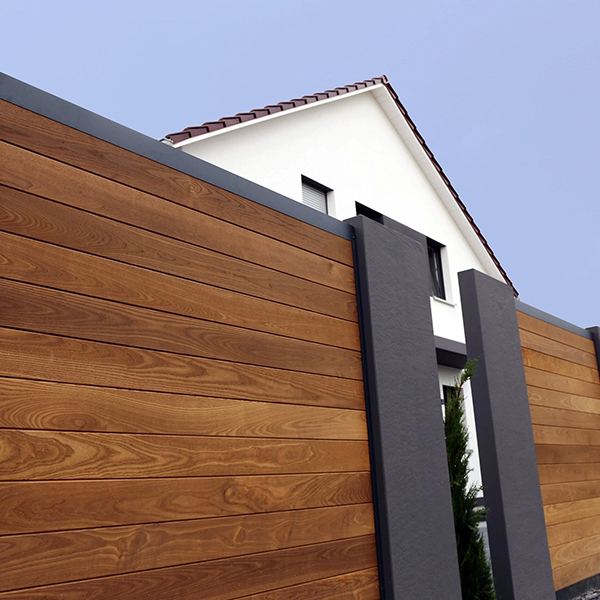 Откройте для себя 10 главных преимуществ ограждений из HPL