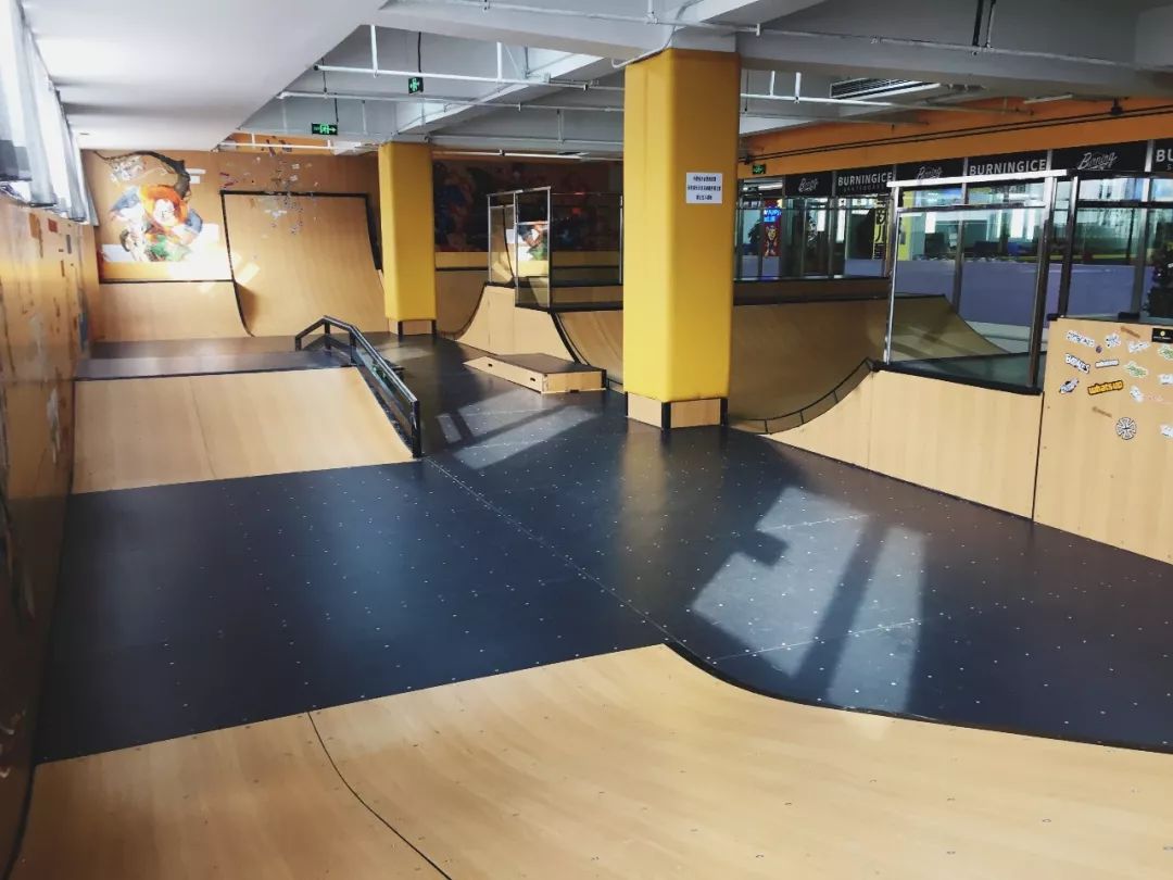 Инновационное применение компактного ламината для наружного применения