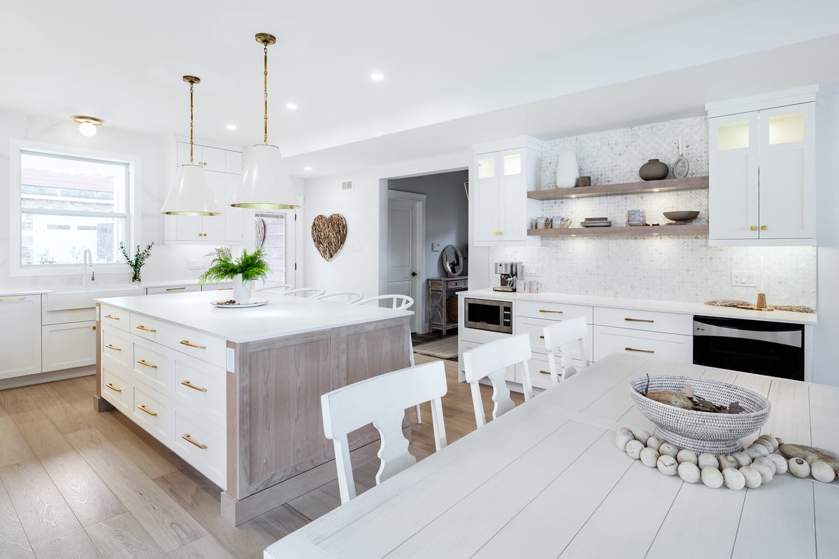 Компактный ламинат или каменная столешница: что подойдет именно вам?