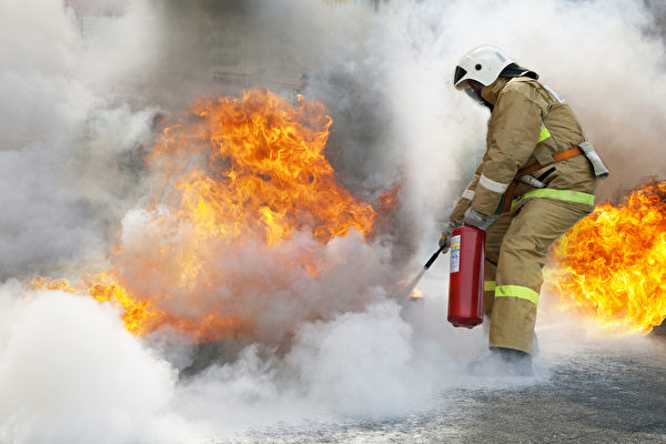Рейтинги огнестойкости плит HPL и их важность: узнайте больше, чтобы обеспечить свою безопасность