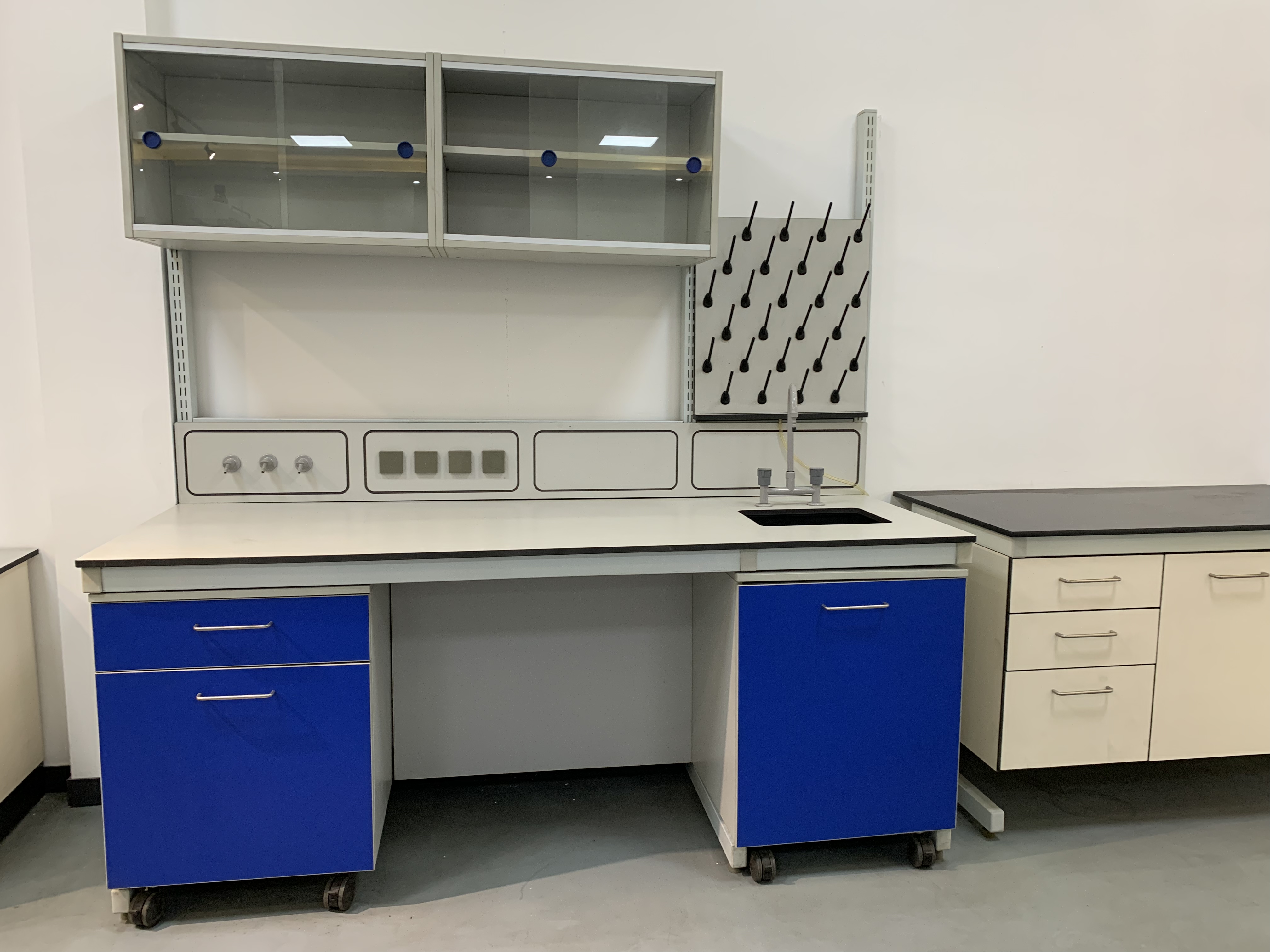 86d0141632023372999d175526dccd5